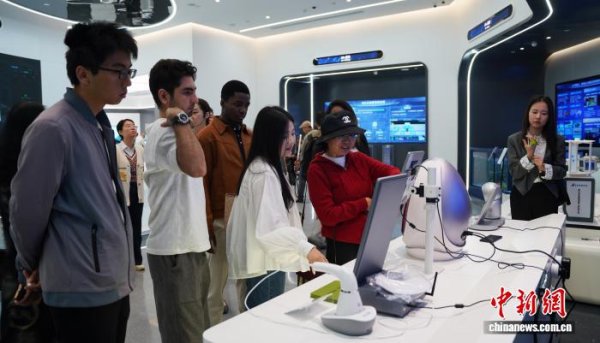 旺发速配 中外媒体探访广西南宁：向“新”逐“智”迸发新活力